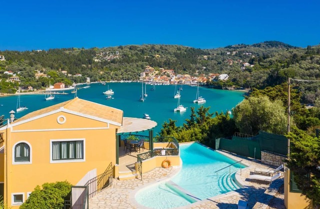 Thanasis - One Bedroom Villa, Sleeps 4