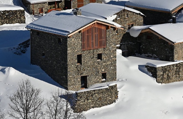 The '1904' - An exceptional chalet in Savoie, directly on the ski slopes