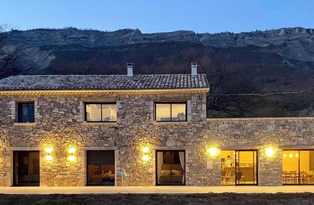 The 4-star Jubi Gîte is a haven of peace to share with family and friends.