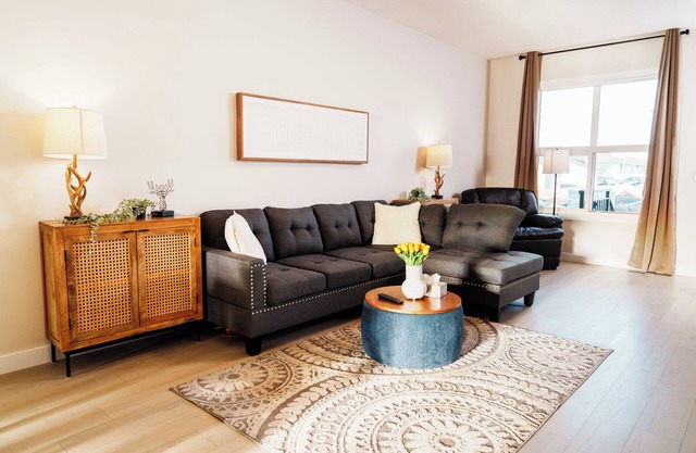 The Amber | Sleeps 6 | Close to Airport