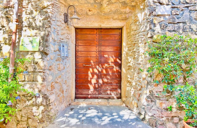 THE ANCIENT WALLS tourist apartment