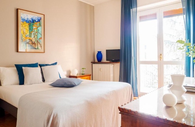 The Best Rent - Beautiful three-bedrooms apartment near metro Lodi