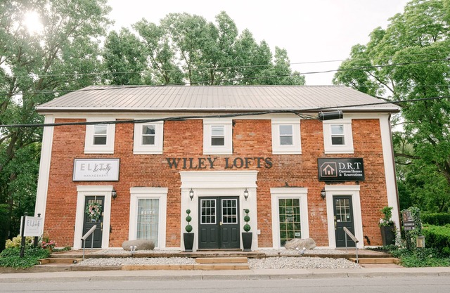 The Black Forest Wiley Loft Suite 3, downtown St. Davids