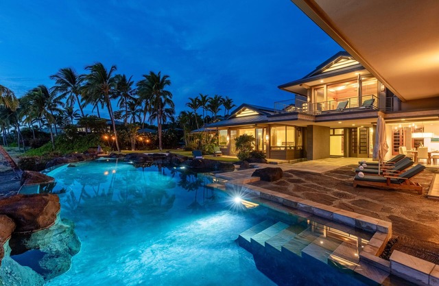 The Bluffs 22: Opulent Oceanview Luxe Estate w/Pool/Spa, AC & Views