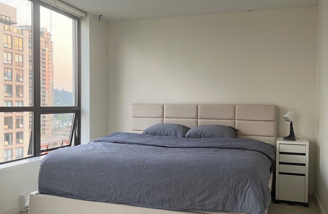 The Central Peak: 6 Guest Rental Condo
