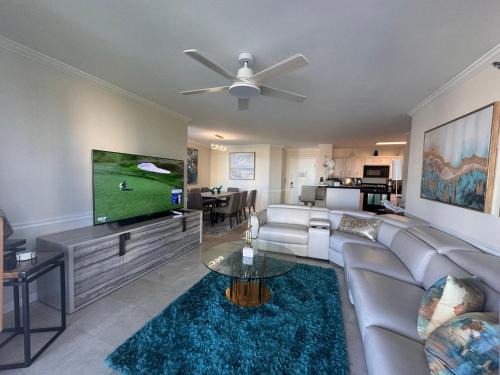 The Coastal! Water View Amazing 2 Bed 2Bath Apartment at Aventura Yacht Club