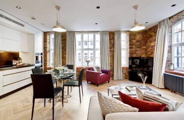 The Covent Garden Heritage Luxury 2 Bed 2 Bath