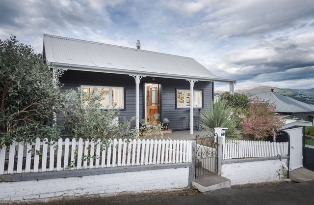 The Daughter's Anchorage - Lyttelton