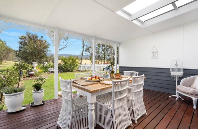 The Dawning – an Elegant Victorian Cottage located in Jaspers Brush near Berry