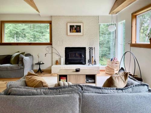 The Fireside Nook Narrowsburg Cabin