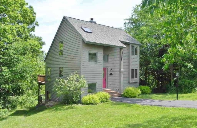 The Galena Chalet - Beautiful 3bd, 3ba House 773 443-7832