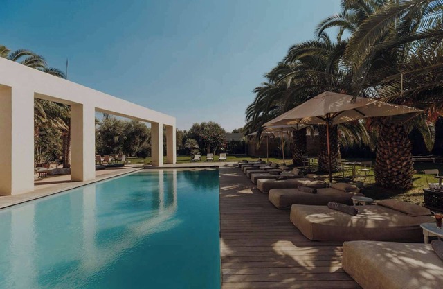 The Garden of Siredrah, an Oasis with Pool and Hammam