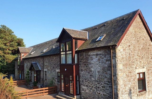 The Granary a gorgeous 3 bedroom cottage, situated at the foot of the Tinto Hill