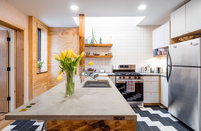 The Hawthorne House is your Philadelphia getaway!