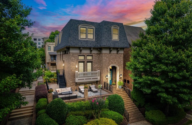 The Heart of Midtown – Long Term Discount