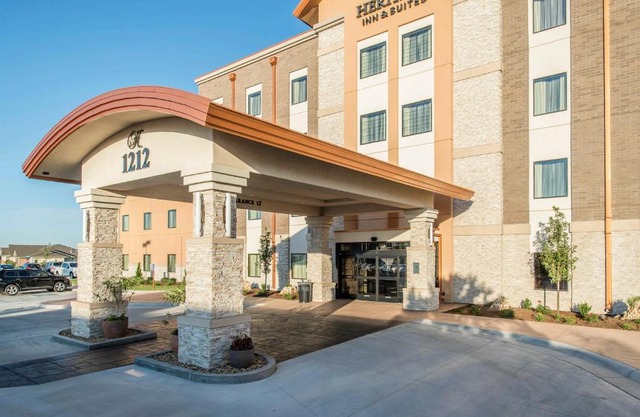 The Heritage Inn & Suites, Ascend Hotel Collection