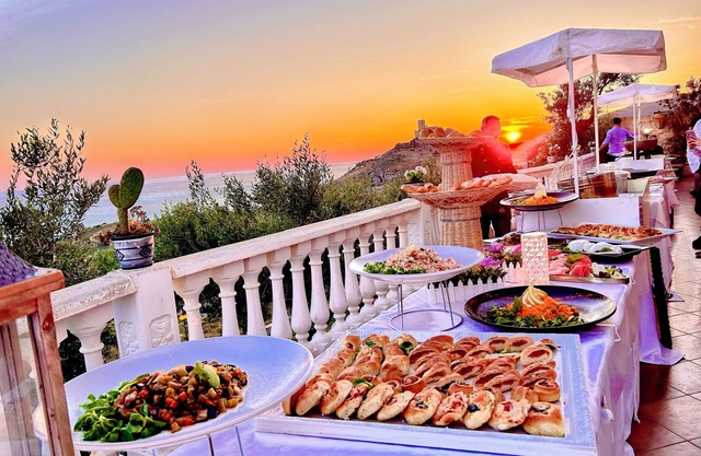 THE HILL BY THE SEA BED & BREAKFAST