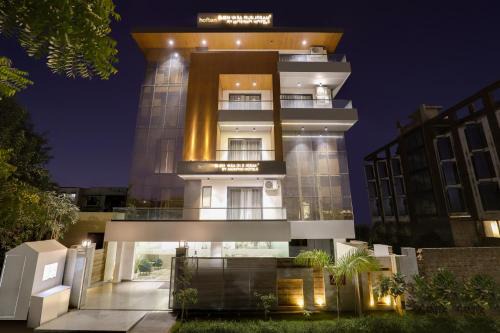 The Hoften Sukh Vasa, Sector 51 & Golf Course Ext Road