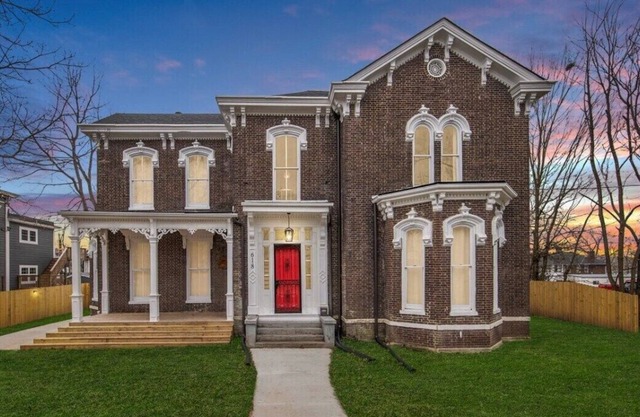 The House On Main-Horse Park 11min/Walk Downtown