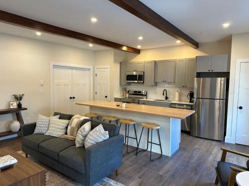 The Innwoods - Two Bedroom Apartment