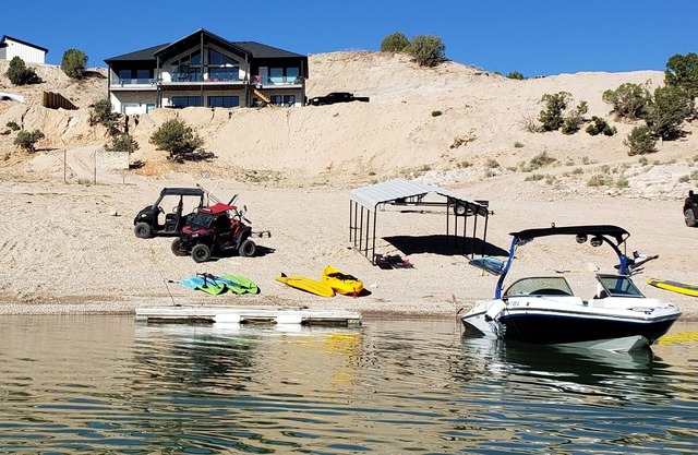 The Lighthouse ON YUBA Lake front private beach boat dock 5 acre 17 beds 6 baths