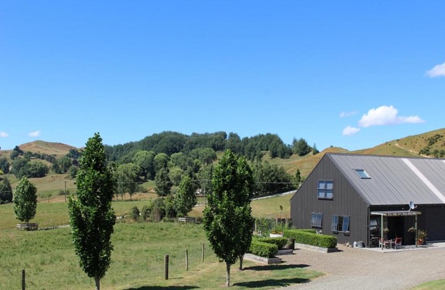 The Loft at Te Kumi Tirohanga