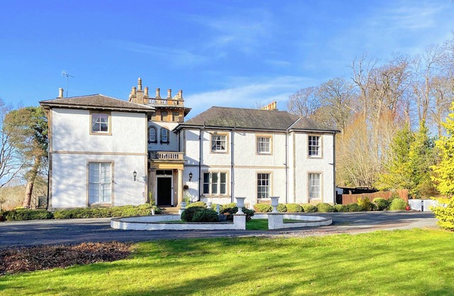 The Mansion House at Kirkhill