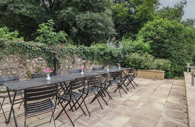 The Orchard Country House