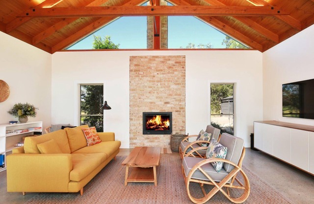 The Paddock - A Modern Coastal Barn