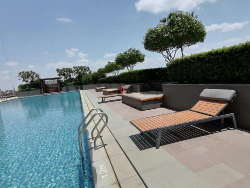 The Peak Residence Service Apt By Hayden