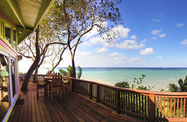 The Pink Orchid: Breathtaking Ocean Views from Waterfront Home