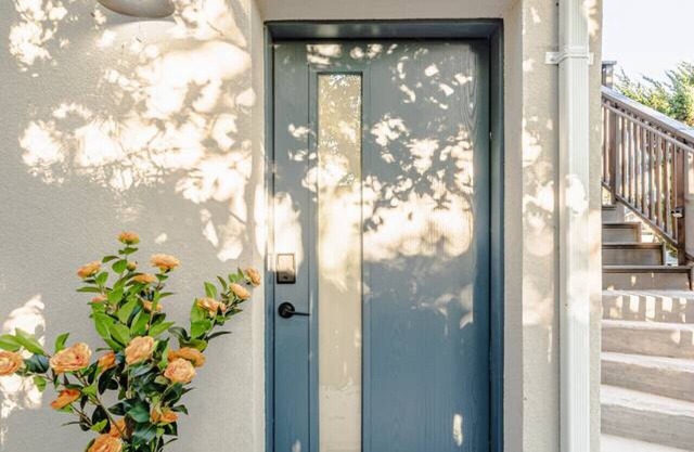 The Poetic Modern | Guesthouse