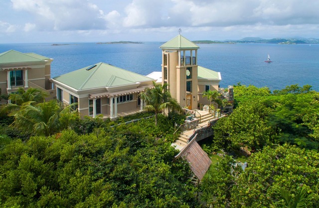 THE POINT - Amazing Luxury Home, Breathtaking Views!