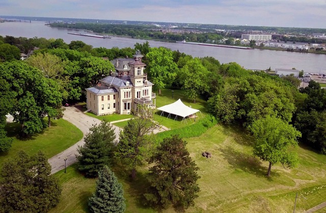 The Renwick Mansion - One of Davenport's finest historic properties
