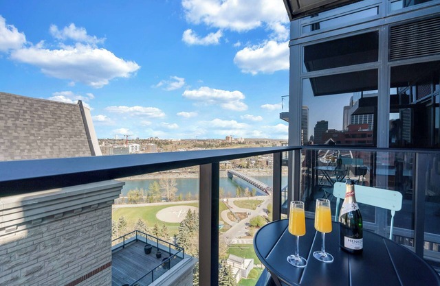 The Sage Nook DT Gym River Walk