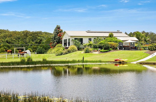 The Sanctuary Family Retreat - Noosa Hinterland