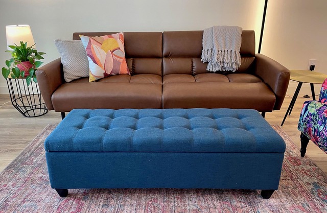 The Split - A Chic and Comfortable Pad to Work or Play - Family and Pet Friendly
