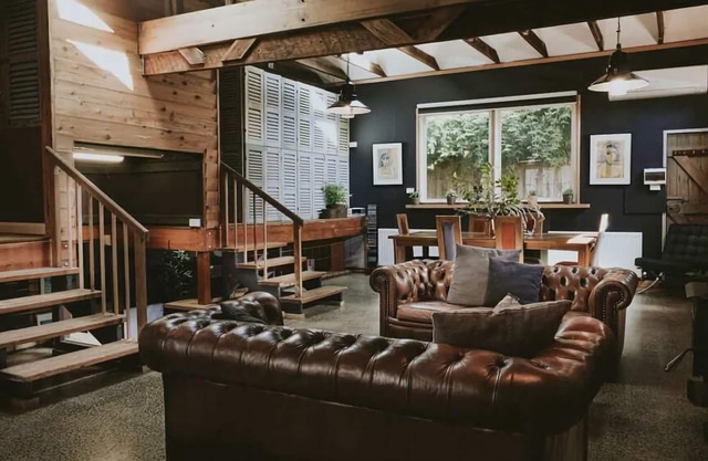 The Stables Daylesford ~ Incredible Property!