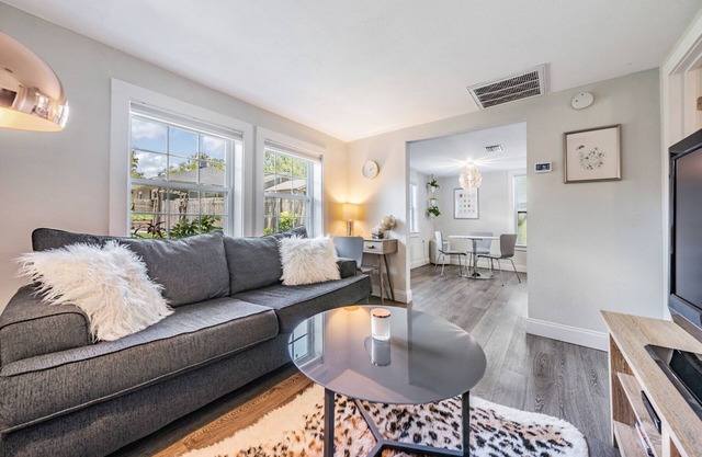 The Urban Nest in trendy Seminole Heights