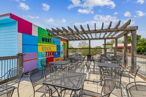 The Victor 3 - Cleveland's Urban Lodge