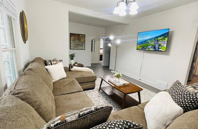 The West Blvd 2bedroom Apartment