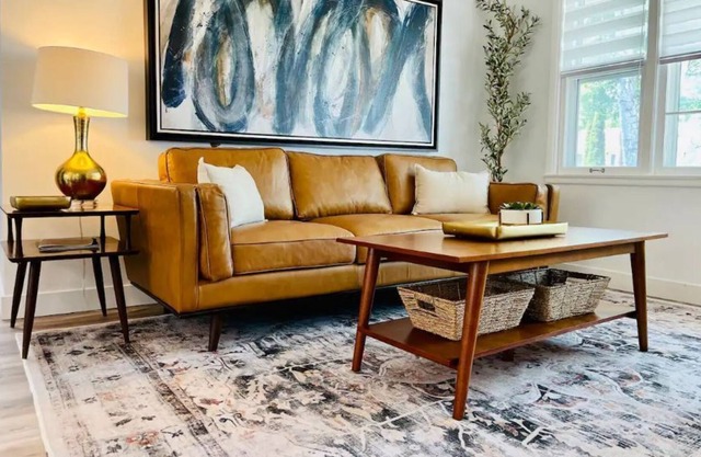 THE WEST WOOD | Cozy | Central | Stylish | New