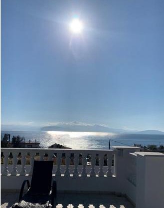 The White House Beach Villa