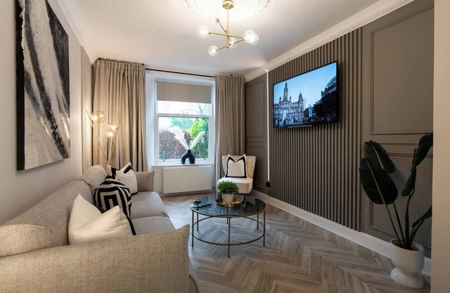 The Wilton Suite - Your Private 5* Escape!