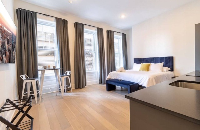 Thena Hotel - 2nd Floor Studio (unit4)