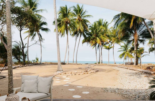 Thirty One Degrees by Contemporary Hotels