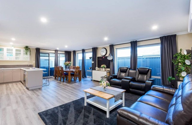 This 4 bedroom, 2 bathroom home is located in the picturesque family-friendly Sunrise Estate. Pet