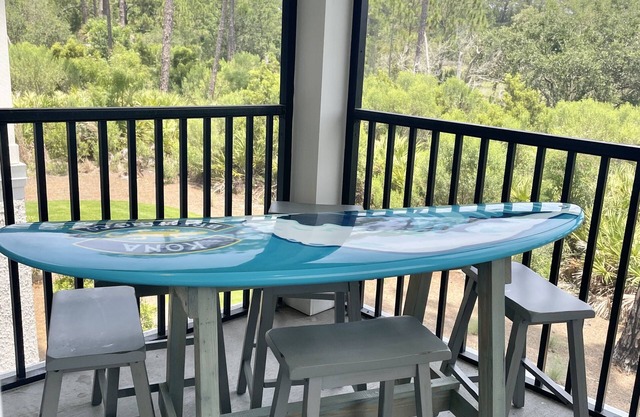 Three bedroom, three bathroom condo! Minutes from beaches, waterpark, and shops