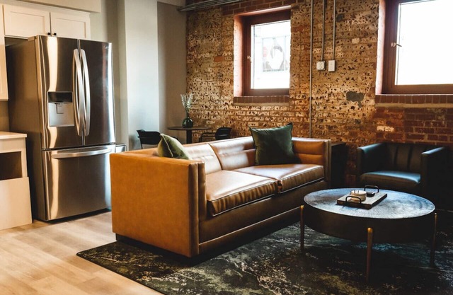 Three Trails · 1 Bedroom, ADA Accessible (Room 2)
