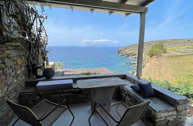 Thrilling Tinos See Front Studio | Zoi Studio | Breathtaking Sea Views | Private Furnished Terrace | Pet Friendly | Shared Outdoor Pool | Prime Location | Agios Romanos